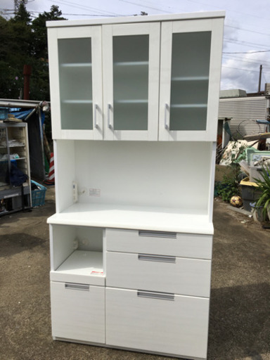 ニトリ製品 キッチンボード 食器棚 DAHLIA 100KB-WH