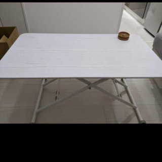 昇降式　ダイニングテーブル　机　簡単調節の画像