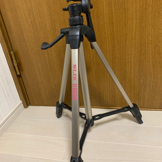 カメラ　三脚の画像