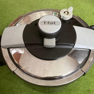 T-fal 圧力鍋　★お譲り先決まりました！★