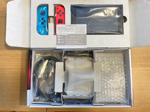 任天堂　Switch 本体　旧型