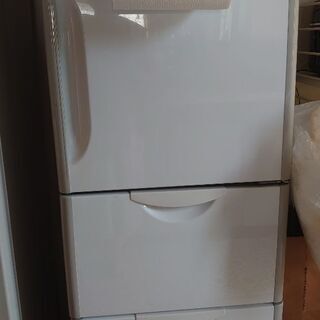 日立冷蔵庫265L、1000円で譲ります