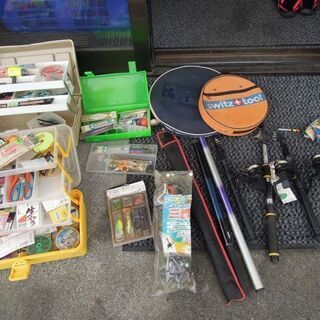 ※只今交渉中※　釣り竿  釣り小物  ルアー 三脚  釣り具 な...
