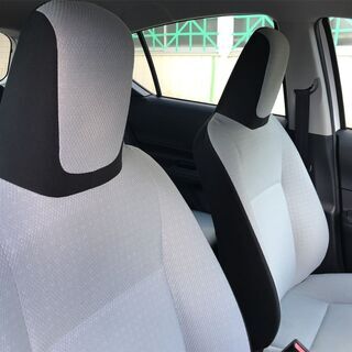 支払総額込みこみ　67万円☆平成27年トヨタ　アクア　白　車検２年付き♪　ナビ　ＴＶ　ＥＴＣの画像