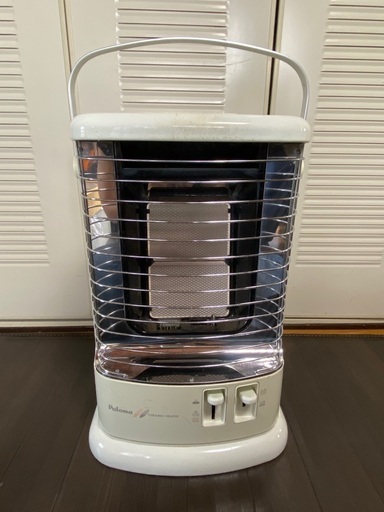パロマ製ガスヒーター　加湿器にもなります。