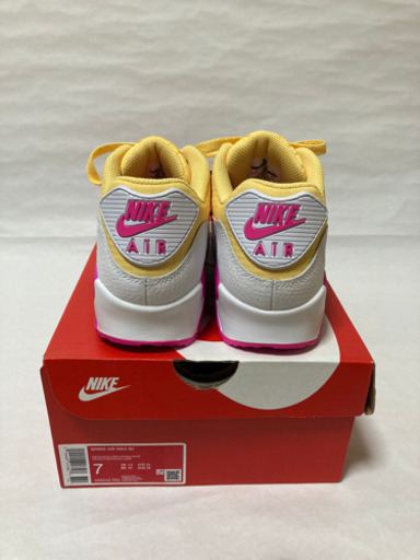 【新品・未使用・タグ・箱付き】ナイキ  エアマックス 90 レディース 24.0cm