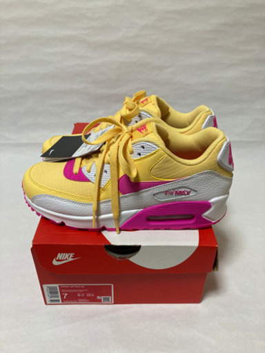 【新品・未使用・タグ・箱付き】ナイキ  エアマックス 90 レディース 24.0cm