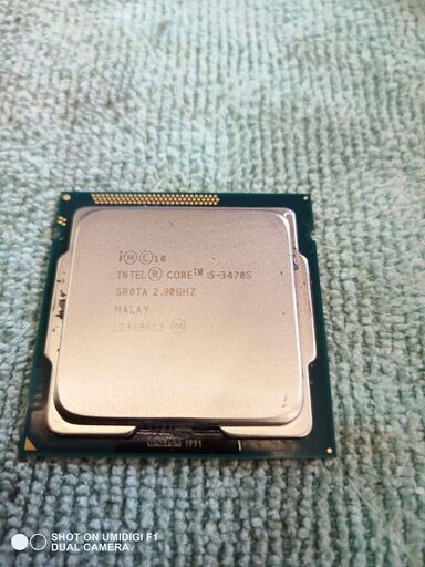 あがとうございます！！売り切れました。パソコン用CPU　Core　　i5  3470S