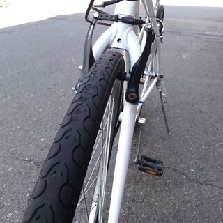 レイチェル クロスバイク 28インチ シマノ7段変速 白 ホワイト