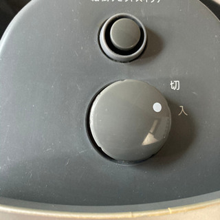 【一人暮らし向き】近赤外線ヒーター箱取っ手付き【無料】の画像