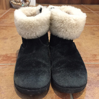 〜お取引完了〜UGG 17cm 使用感あり ボア ブーツ 冬物 ...
