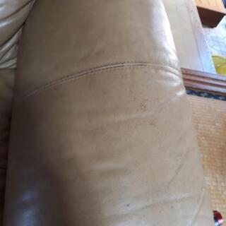 二人掛けソファーの画像