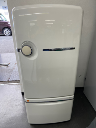 激安 希少 レトロ‼️National WiLL製氷機付き冷凍冷蔵庫2ドアNR-B26B1-W