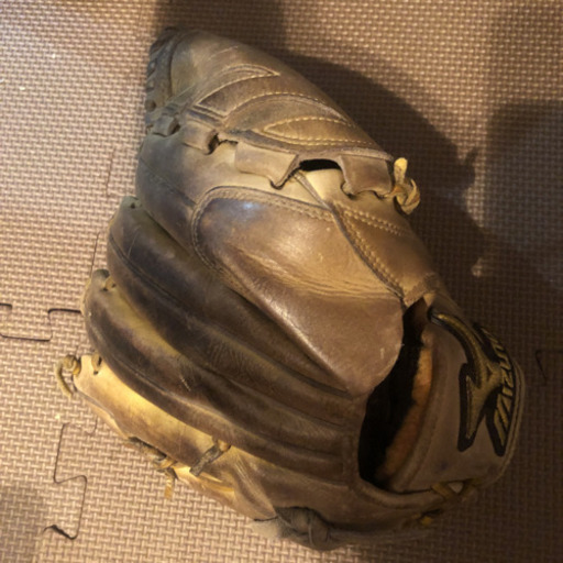 ミズノプロ硬式用グローブ　投手用