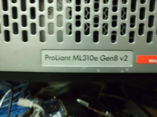 ◆【ジャンク】hp Proliant ML310e Gen8 v2  XeonCPU E3-1220 v3  メモリ4GB◆