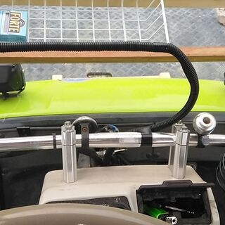 年内引き取り希望、値引きします、ゴルフ用２名乗車乗用カート改ミニカー登録車両。の画像