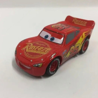 カーズ　トミカ　Ｃ－４１　ライトニング・マックィーン（カーズ３タイプ）