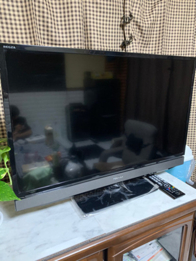 TOSHIBA 32インチテレビ