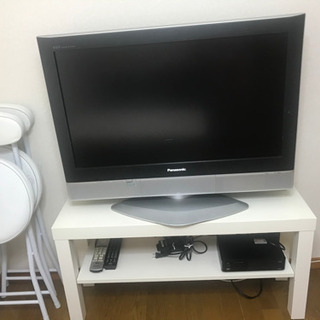 テレビとテレビ台のセット