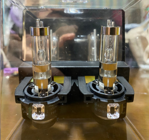 D4R/S  ヘッドライト 6000K