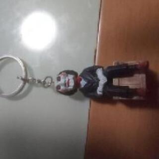 SAW のキーホルダー