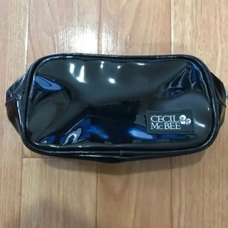 CECIL McBEE エナメルポーチ 新品