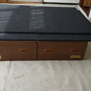 ランクル８０用キャンピングベットの画像