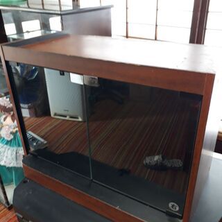 テレビ台　ローボード