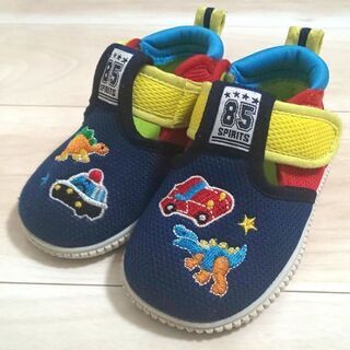 ベビーシューズ 13㎝  男の子 笛付☆※ご相談中