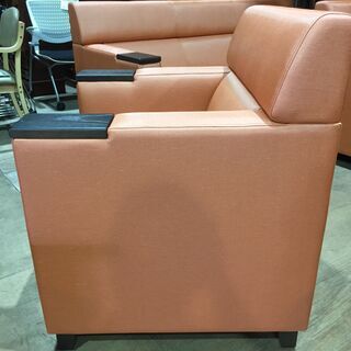 新品・未使用品　ARLS　1人掛けソファの画像