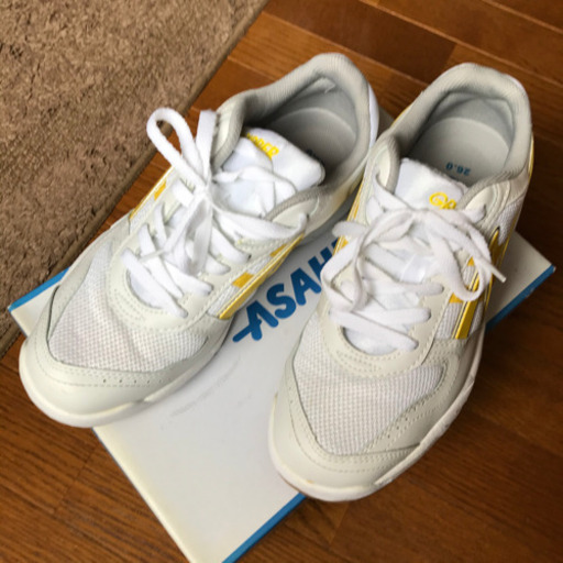 スポーツシューズほか、計3足
