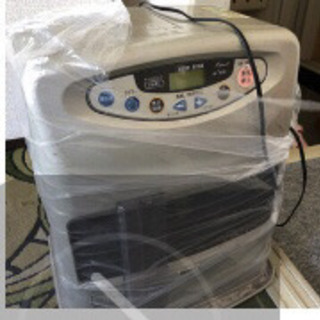 石油ファンヒーター　ストーブ 