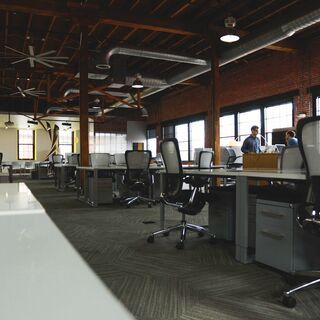 【空調設備施工スタッフ】★未経験者歓迎！★アットホームな職場！★楽しく働きたい方歓迎！★経験者優遇！の画像