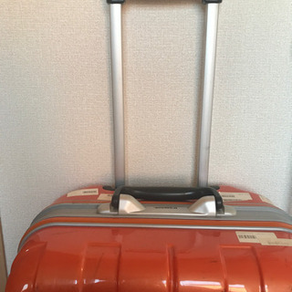 キャリーケースの画像