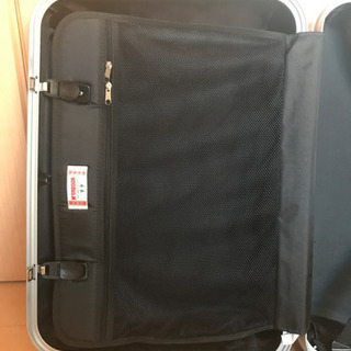 キャリーケースの画像