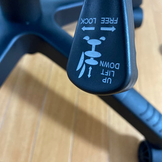 黒+赤　ゲーミングチェア　新品の画像