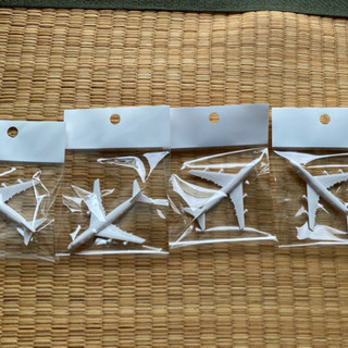 飛行機　模型　色なし