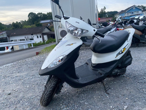 オートショップable 02092908T SYM DD50 白  関東圏内 即日配送 激安配送料金3000円〜。 他にも多数出品中！！オートショップableで検索♩ 修理や買取も可能です！クレジット分割、代引き支払い可能！平均在庫日数3日 業者卸にも