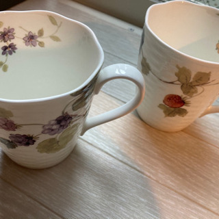 マグカップ　NARUMI  ペア　花柄