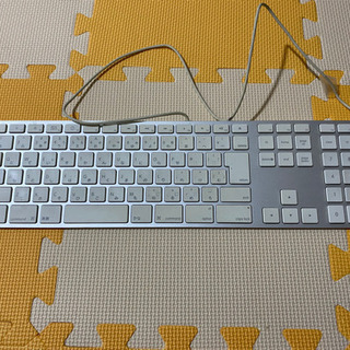 apple アップルキーボード 有線