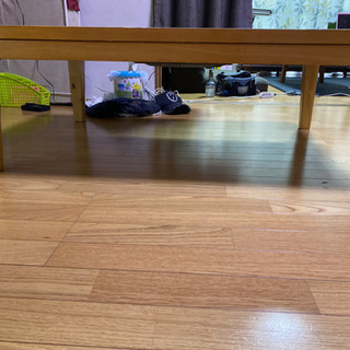 テーブル