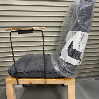 【ニトリ】リビングクッション 座椅子 キャスター付き台座ありの画像