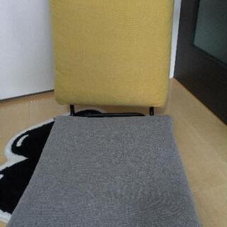 ニトリのクッション座椅子