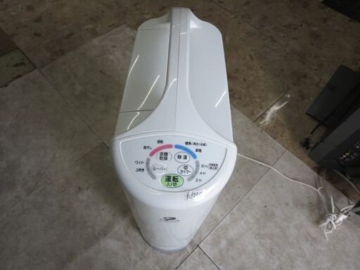 コロナ除湿器　2016年製