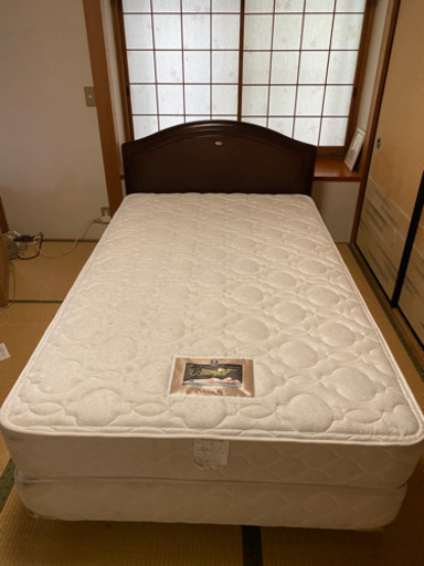 シモンズベッド