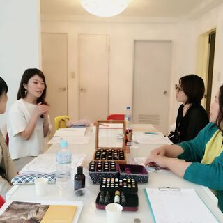 女性限定メディカルアロマホームセラピスト養成講座コース初中上級7.5h 15000円（ディプロマ発行料込）の画像