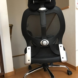 オフィスチェアの画像