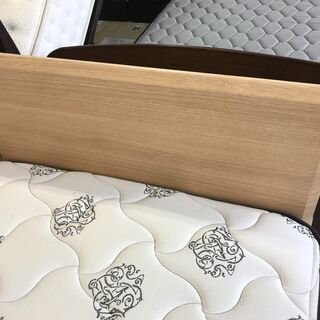 ニトリ　シーリー　シングルベッド①の画像