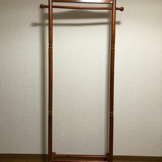 木製ハンガーラック