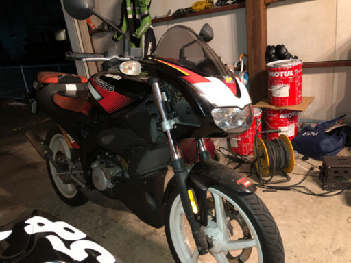 アプリリア　tuono50 RS50